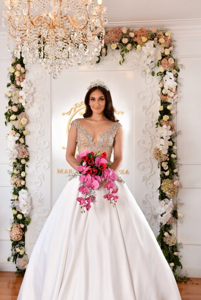Diseñadora Maritza Mendoza lanza exclusiva colección de vestidos de novia