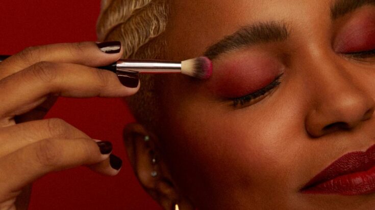 maquillaje femenino