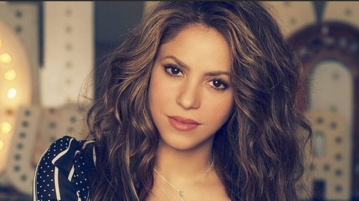 Shakira sigue imponiendo diversos estilos en la música.