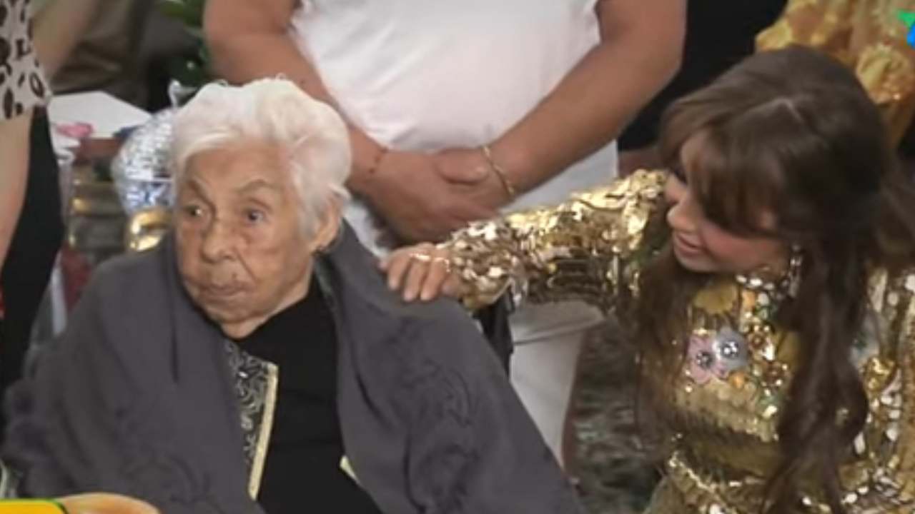 Thalía no asistió al entierro de su abuela