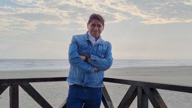 Carlos álvarez