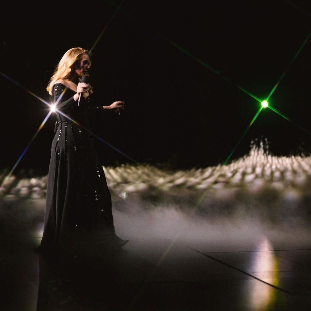 Adele se casó en secreto. Tvolima.pe