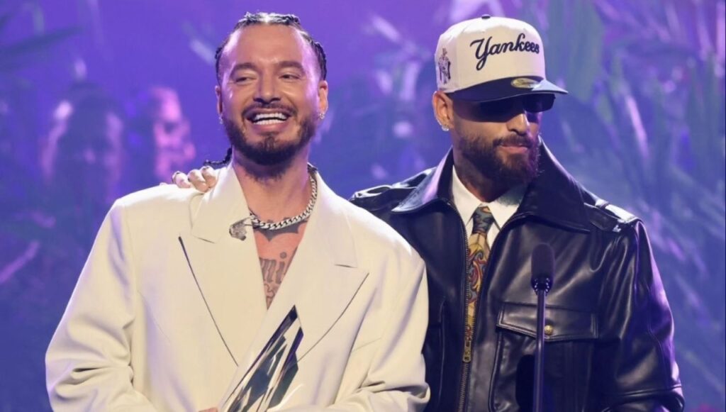 Maluma y J Blavin en los premios Billboard