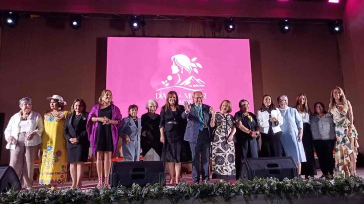 Premiación por el día de la mujer